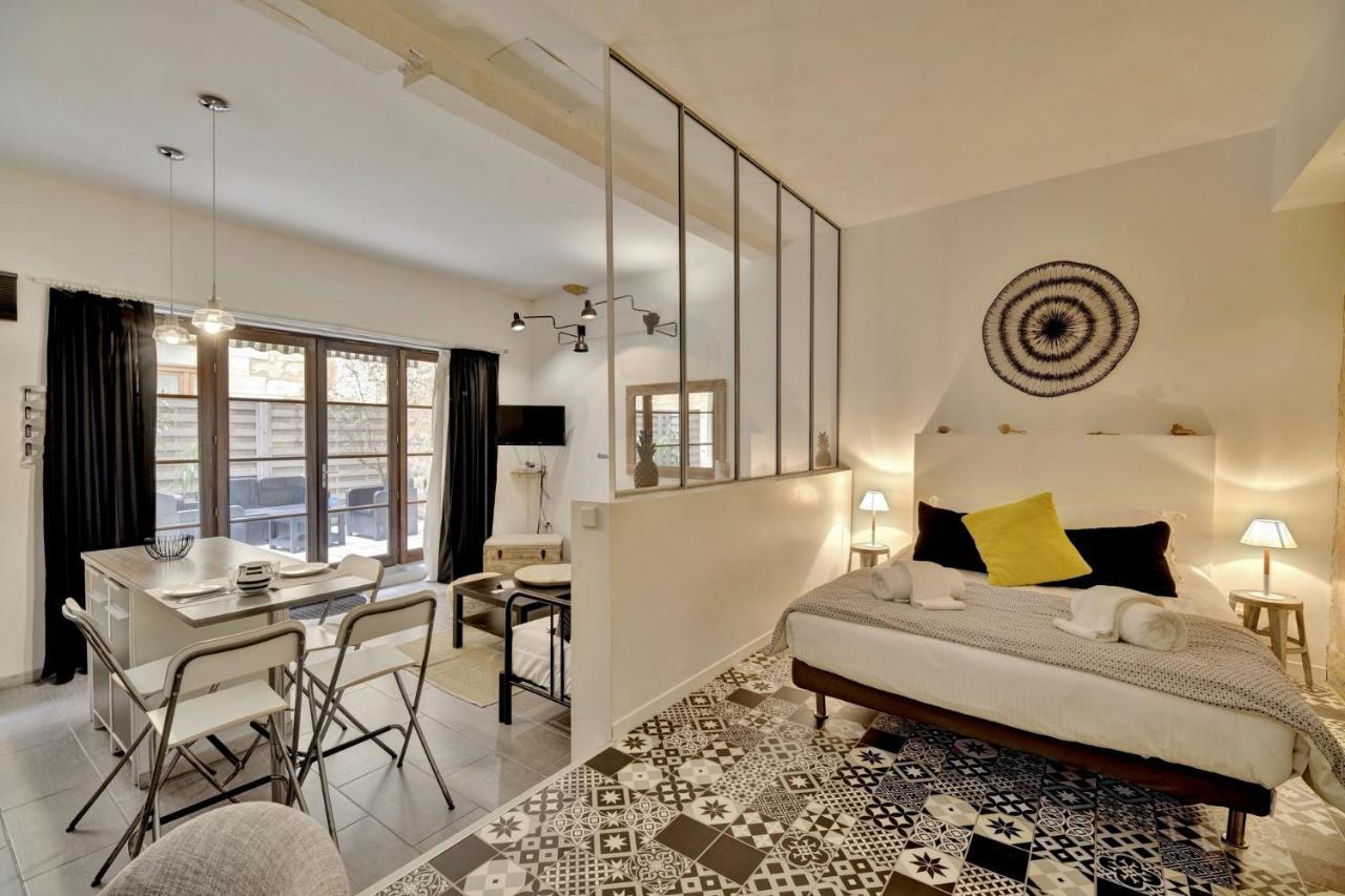 L'Atelier D'Auguste - Terrasse En Plein Coeur De Bordeaux Apartment Luaran gambar